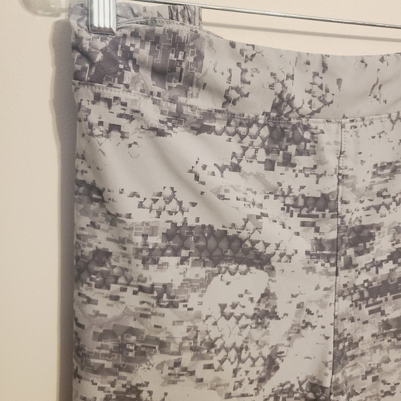 Columbia | Men's PFG Offshore II Board Short Fishing or Hiking Shorts (Size 3X) - Picture 4 of 15